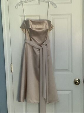 white house black market champagne dress White House Black Market Champagne and Black sleeveless cocktail dress sz 6 NWT